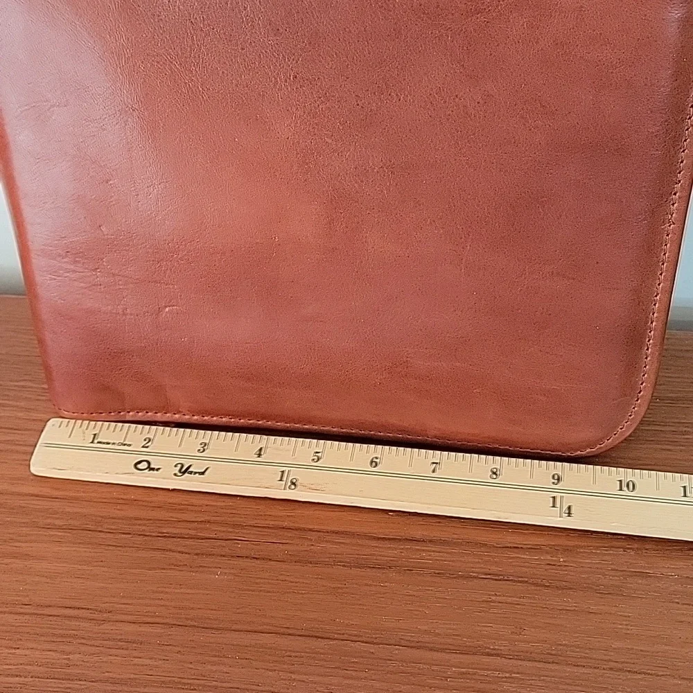 T. Anthony Leather Portfolio Case Under Arm Folio Zippered Pad Cover